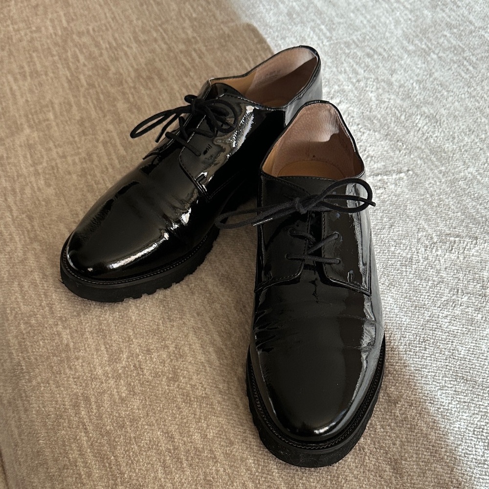 Franco Sarto Women's Black Patent Leather lace up shoe